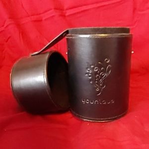 Younique brush holder